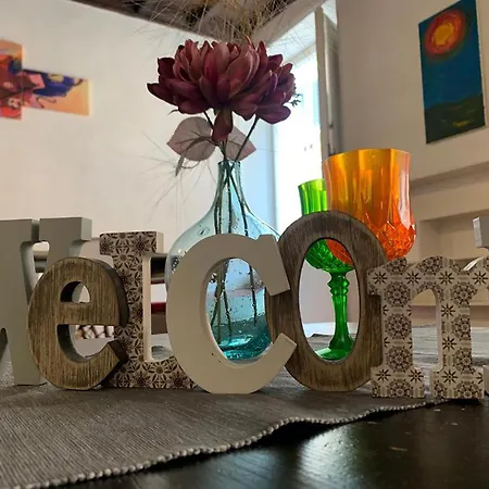 Apartment Downtown By Ghor Rom